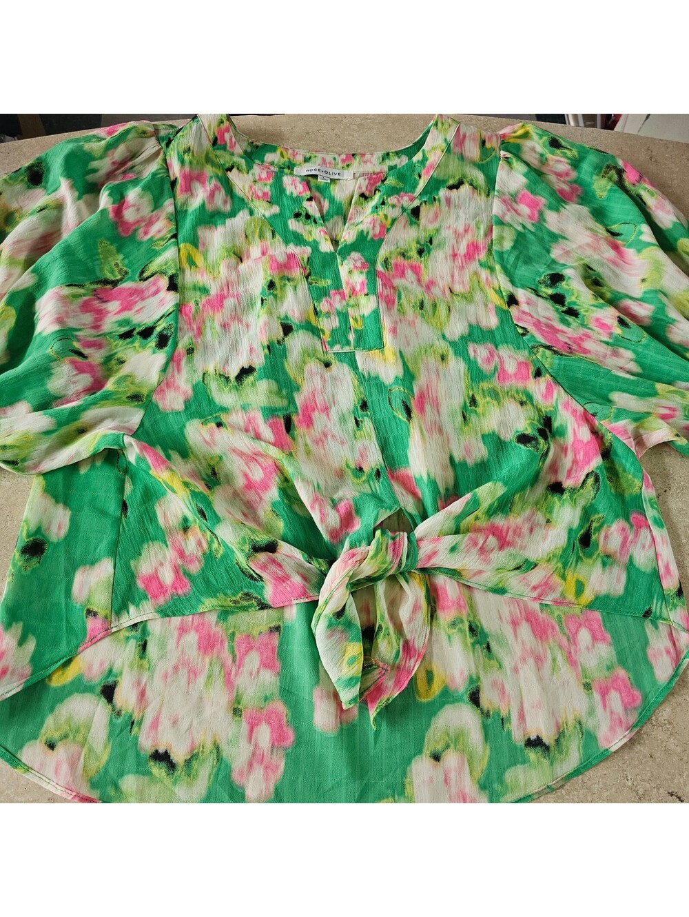 Rose + Olive Floral Tie-Front Blouse in Green and Pink sz L